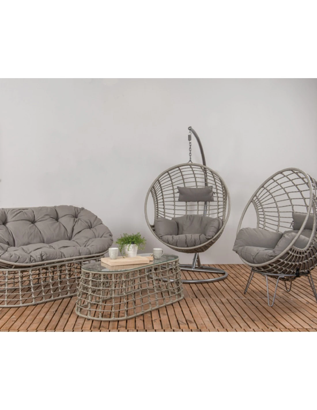 Fauteuil œuf Suspendu LONDON - Acier époxy Et Résine Tressée 5 Fauteuil œuf Suspendu LONDON - Acier époxy Et Résine Tressée – Image 5