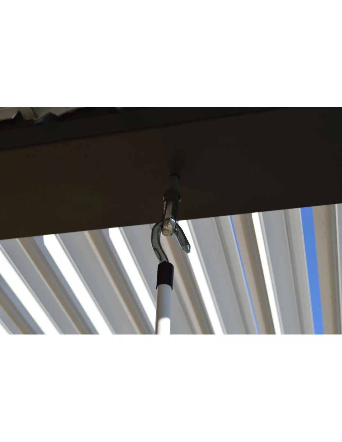 Tonnelle Bioclimatique Eris Manuel 3x4m En Aluminium Grey Blanc 7 Tonnelle Bioclimatique Eris Manuel 3x4m En Aluminium Grey Blanc – Image 7